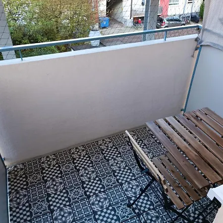 1 Bedroom Studio With Balcony Apartamento Munique